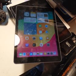 iPad 6 Generation 128gb