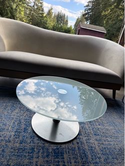 Coffee Table 24 Inches Across 13 Inch Heig