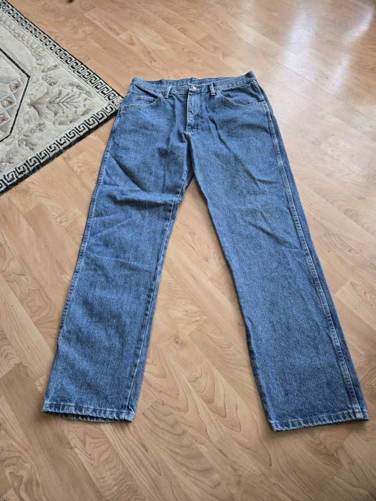 Wrangler Men's Regular Fit Straight Leg 36x32