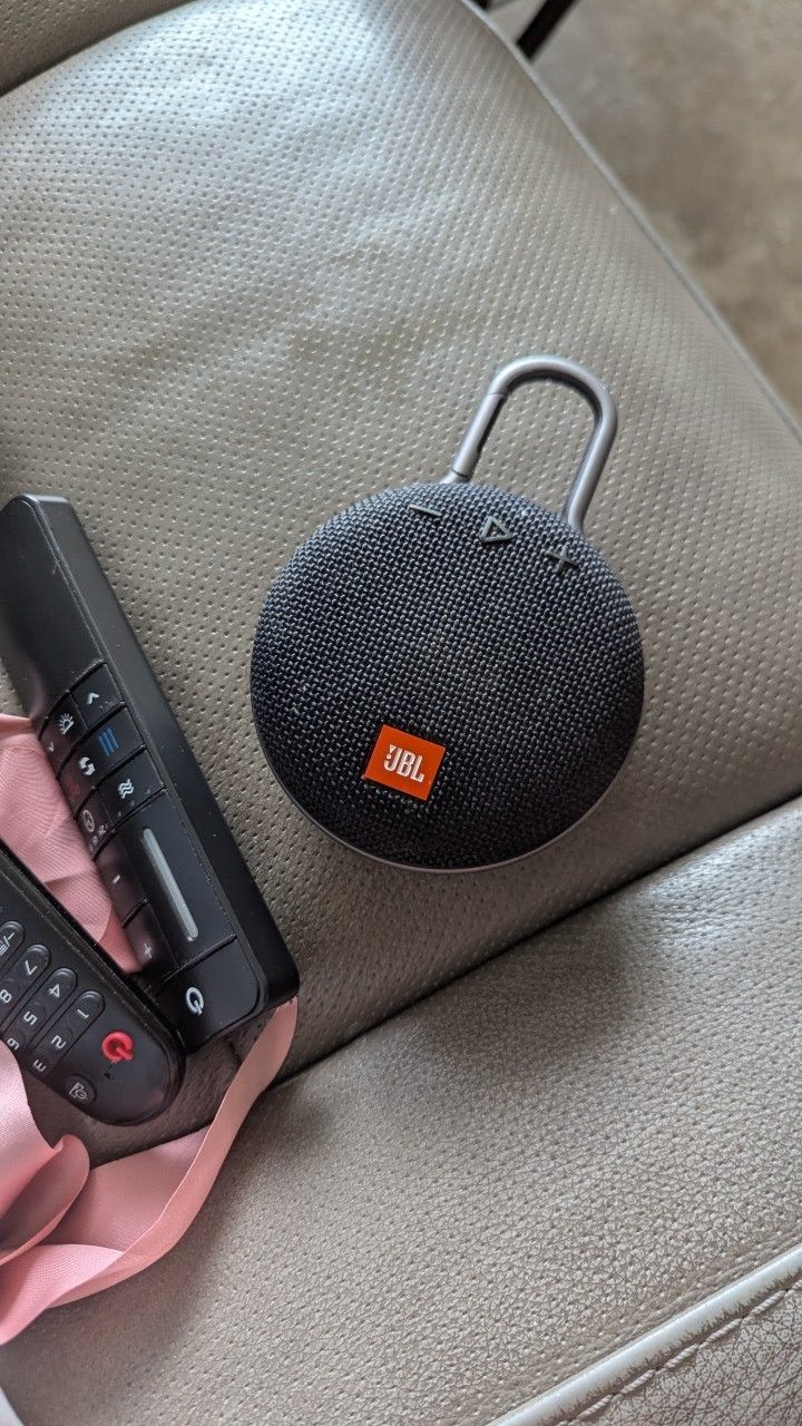 JBL Clip 3 Bluetooth Speaker Located In Mesa Main Street And Gilbert Rd $35