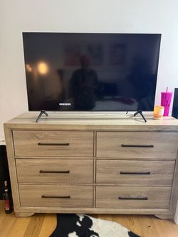 Dresser - 6 drawers
