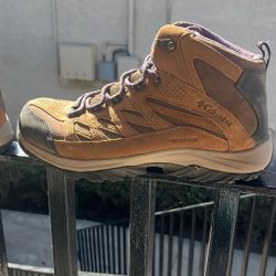 Hiking Boots 