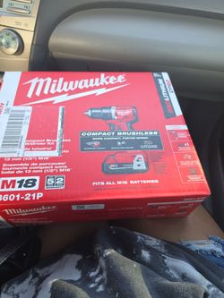Milwaukee compact brushless