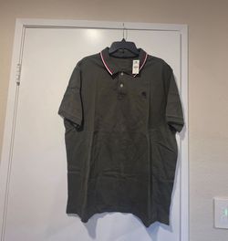 EXPRESS SIZE  XL BRAND  NEW