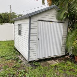 8 By 9 Ft Approx 6 Ft Height 