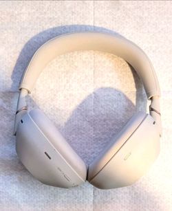 Sony WH-1000XM6 - Silver (See Desc.)