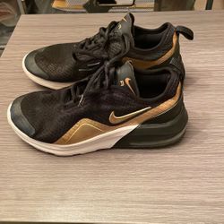 Nike Air Pre Owned Shoes 5.5