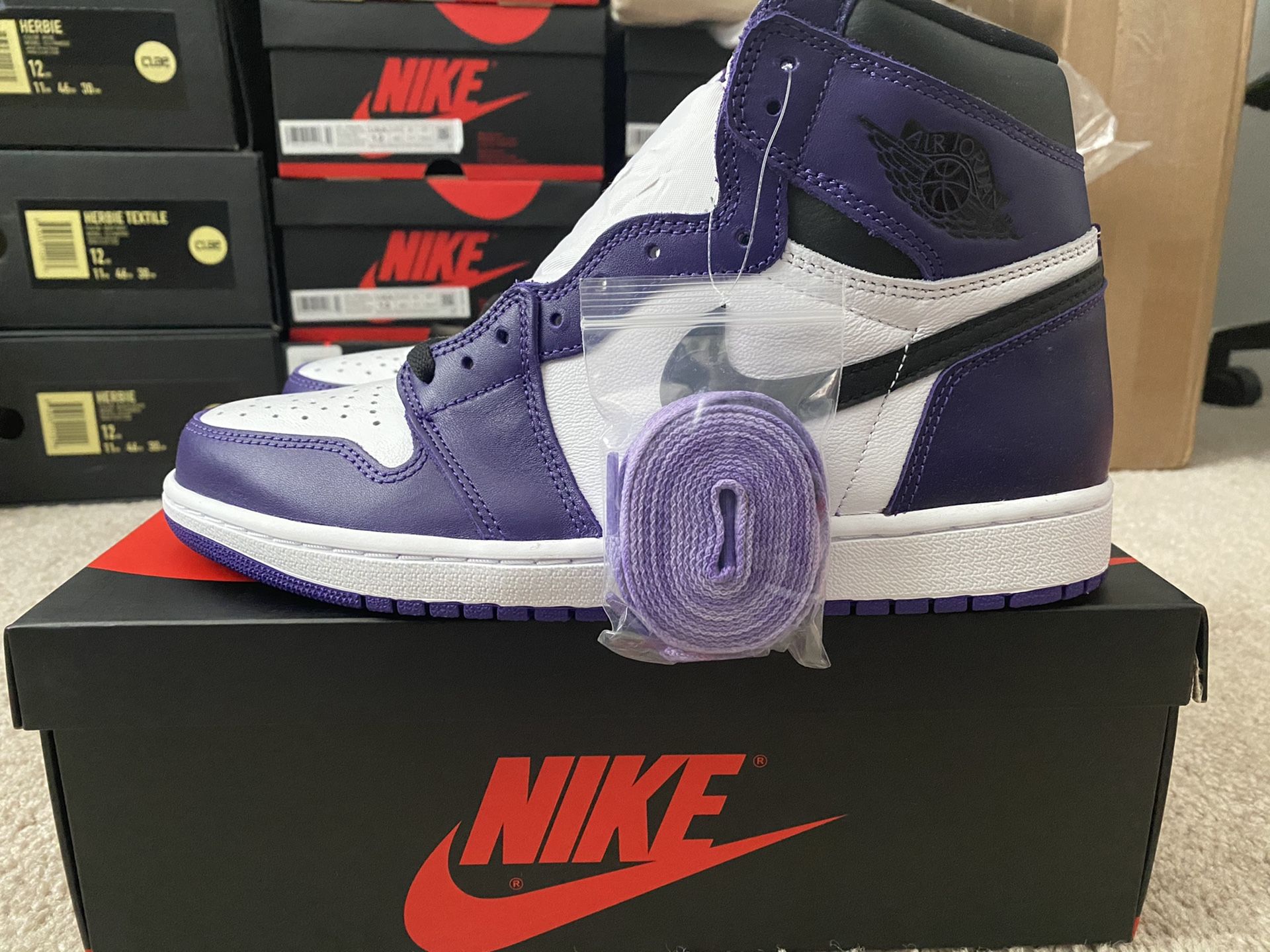 Jordan 1 Court Purple Sz 9.5