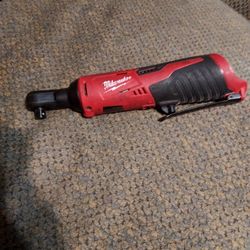 Milwaukee M12  3/8" Ratchet (Tool Only)
