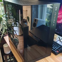 Lian Li O11 Dynamic PC Case (Black) – $75 – Pickup Only