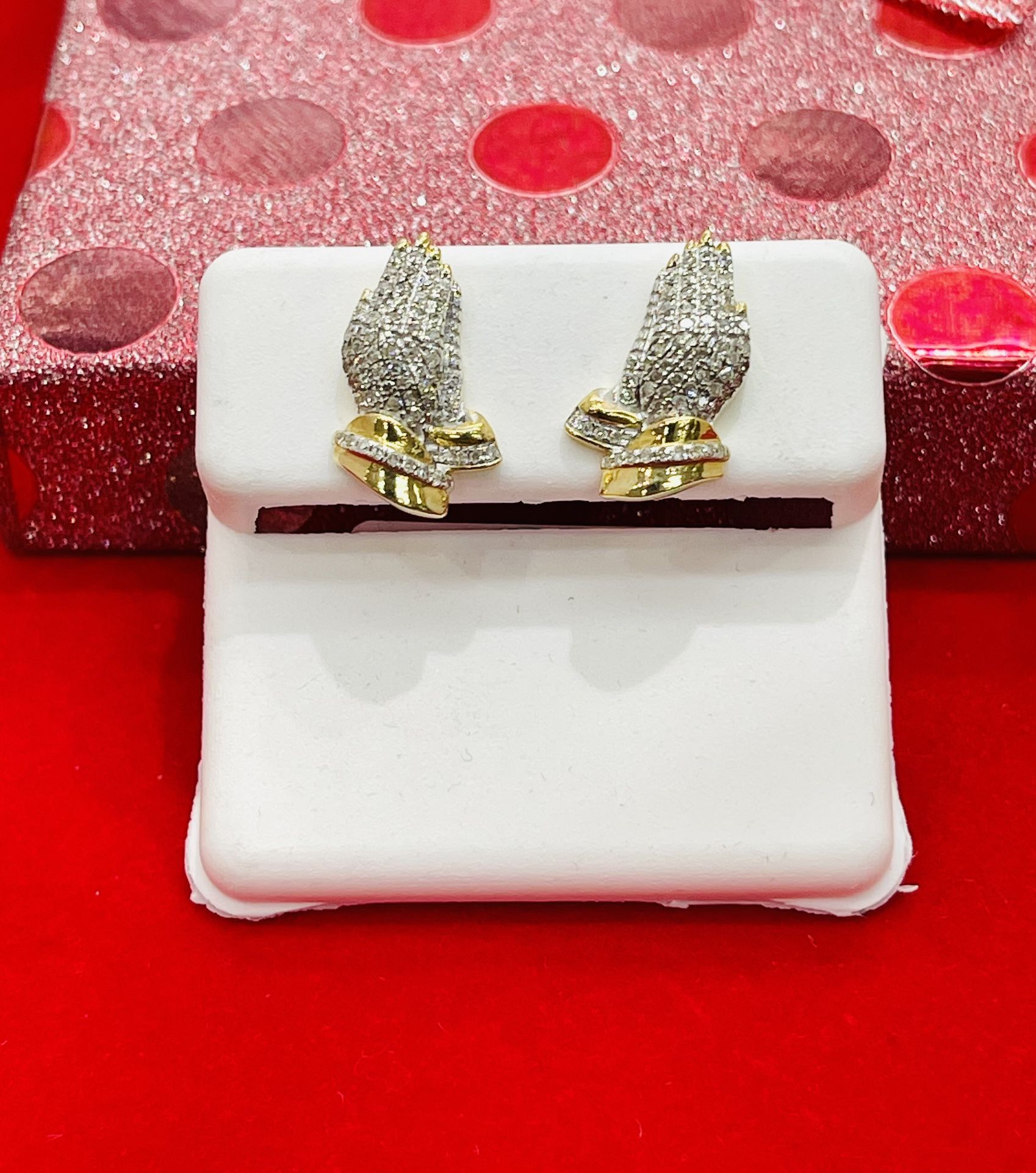 10K Real Gold And Real Diamonds Prying Hand Earrings Available On Special Price