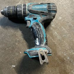 Makita LXPH01 18-volt LXT Cordless Drill/Driver/Hammer Drill