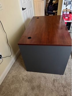 Free Desk