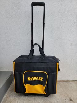 Dewalt rolling tool bag 21" x 19" x 10"