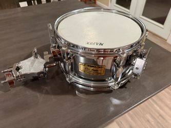In Upland 91784. Selling Mapex pro 10” snare with 2.3 mm power hoops $100 cash in Upland 91784