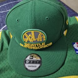 Seattle SuperSonics Throwback Jersey "GP" Size M/L