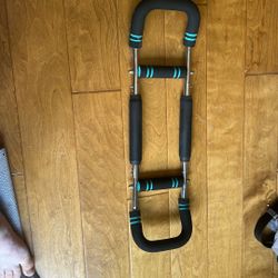 Almost New Twister Arm Training Exercise Equiptment