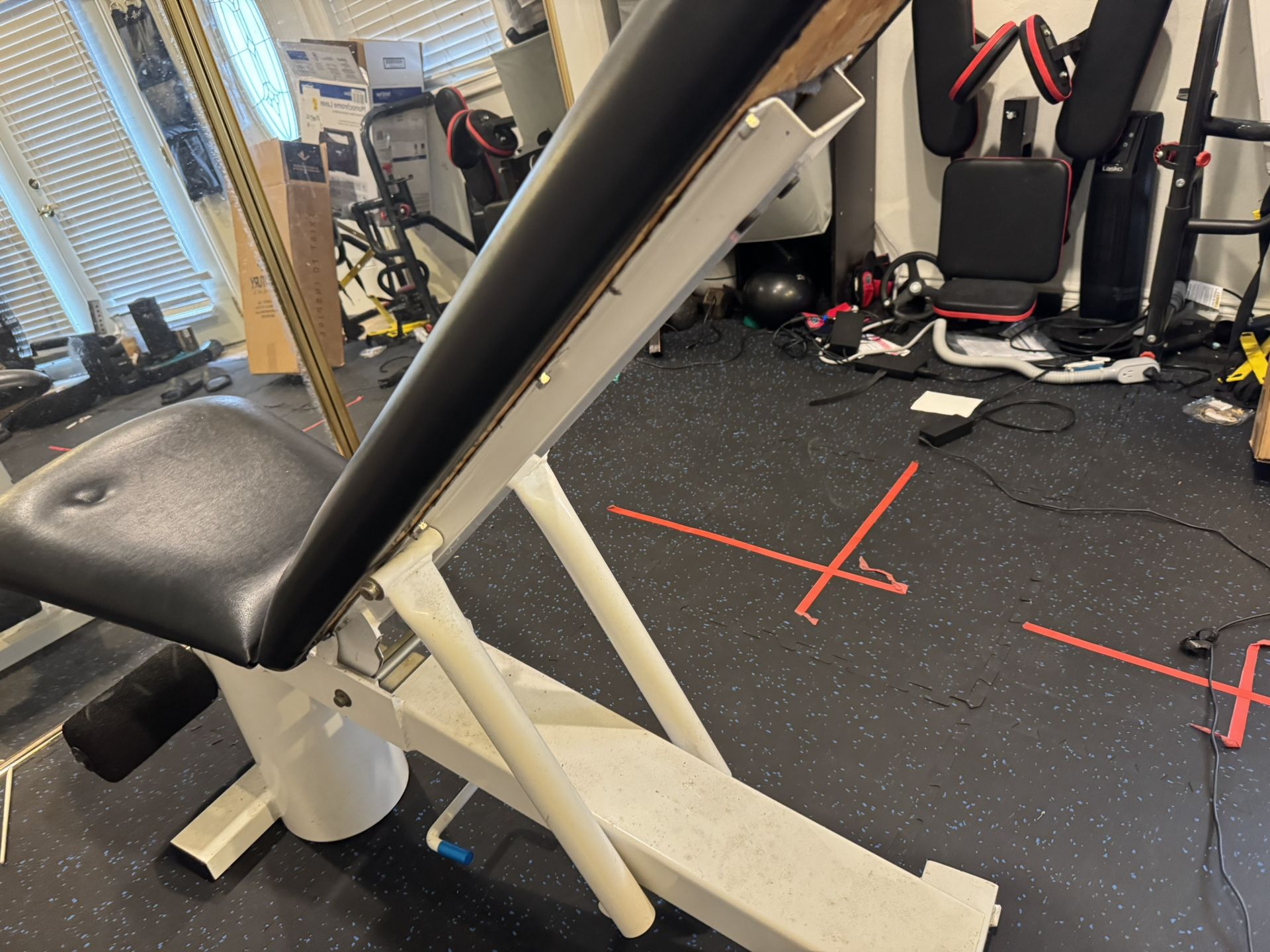 Vector Weight Bench, Moving Sale!! 