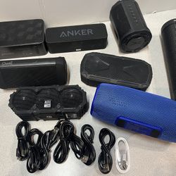 Lot of 8 Bluetooth portable speakers all are are working 