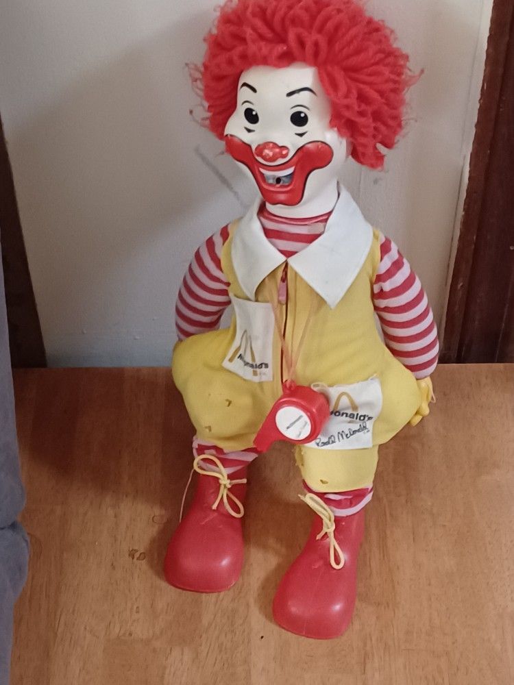 1978 Vinage Ronald Macdonald