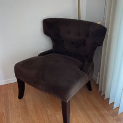 Brown Tufted Chair Large
