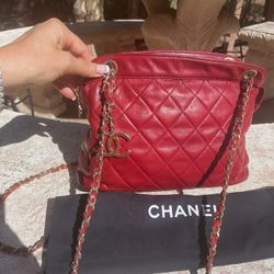 Chanel Vintage Soft Lambskin Shoulder Bag