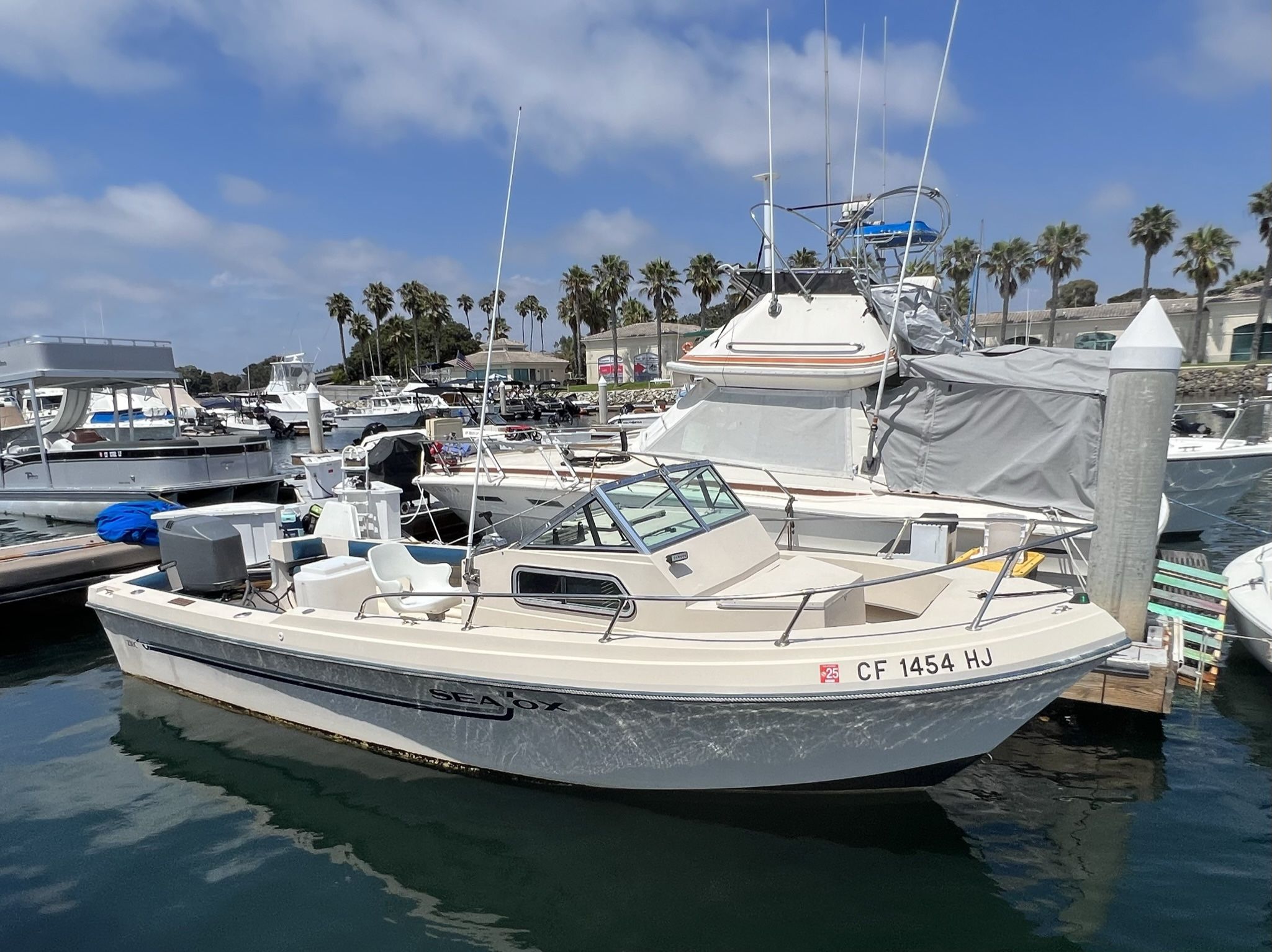 Sea Ox 230c Walk Around Cuddy