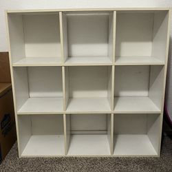 Cube Bookshelf 
