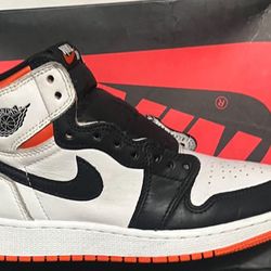 Size 5Y Jordan 1 Electro Orange 