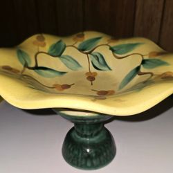 Southern Living Gail Pittman Ruffled Bowl w/Pedestal Candle Holder