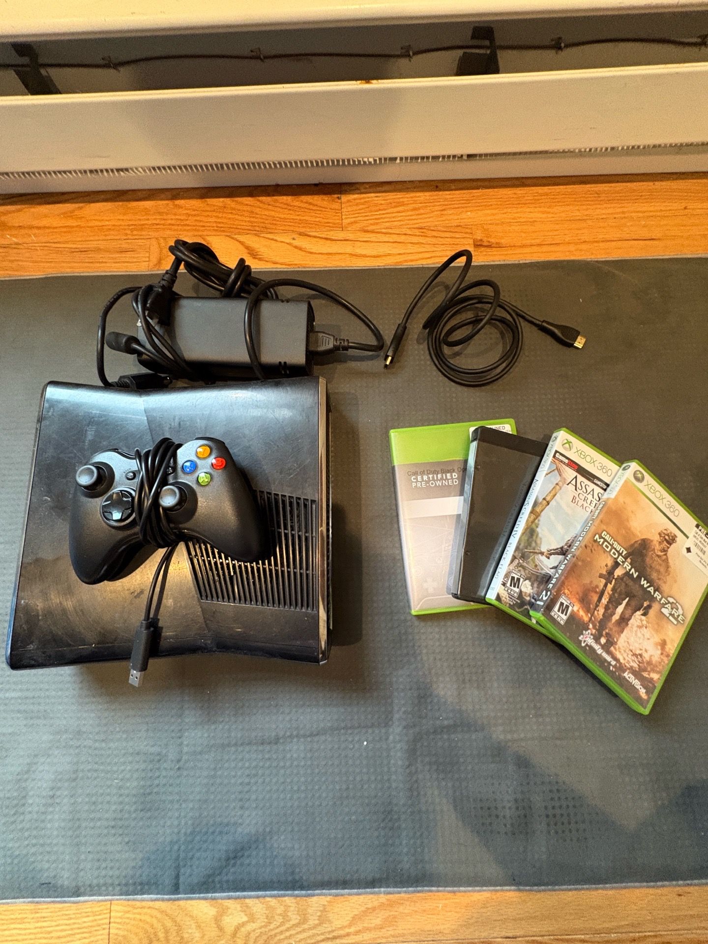 Xbox 360 Bundle w/ Classic Games