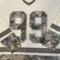 Broken Threads Jersey Mens SZ S New With Tags 