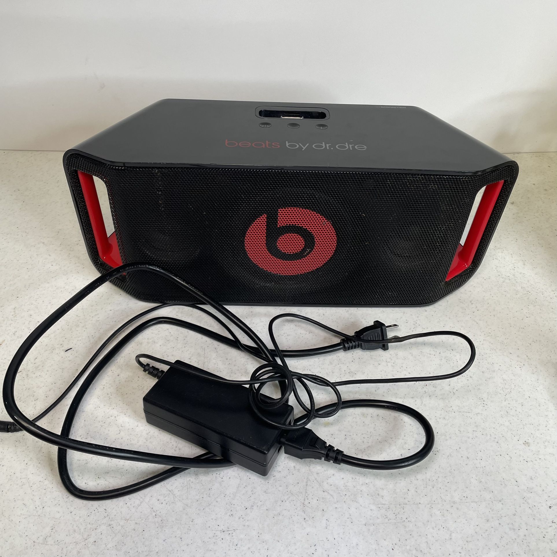 Beats By Dr Dre Beatbox Speaker