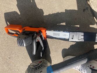 BLACK+DECKER 10in Cordless Chainsaw