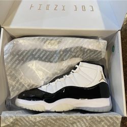 New jordan 11 Gratitude Sz 10 With Shoe Palace Receipt 