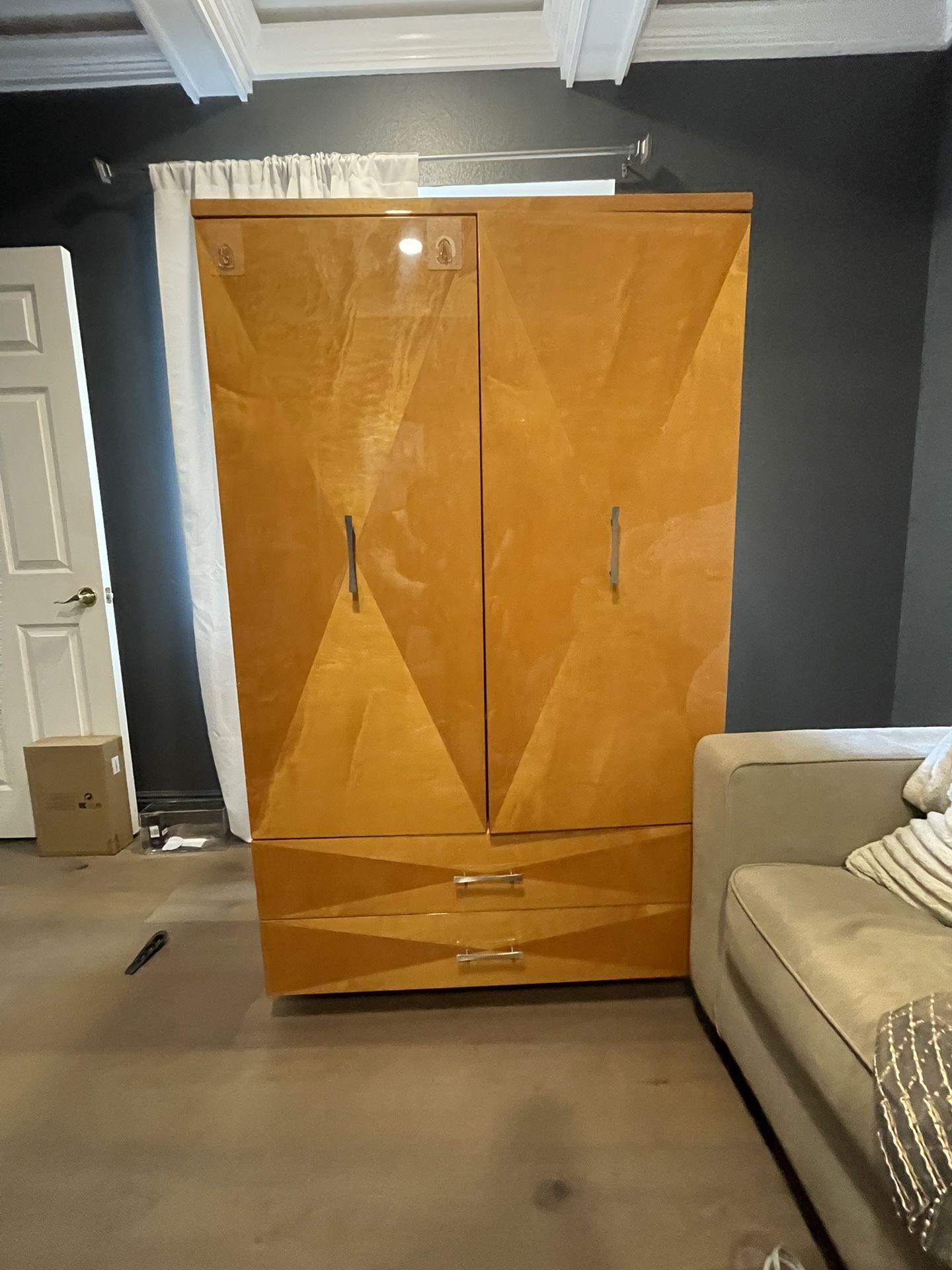 Dresser Wardrobe