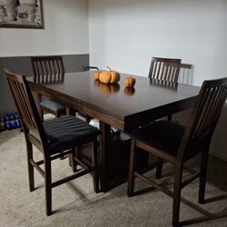 5 Piece Counter Height Dining Room Set