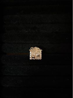 Gold Trap House Ring