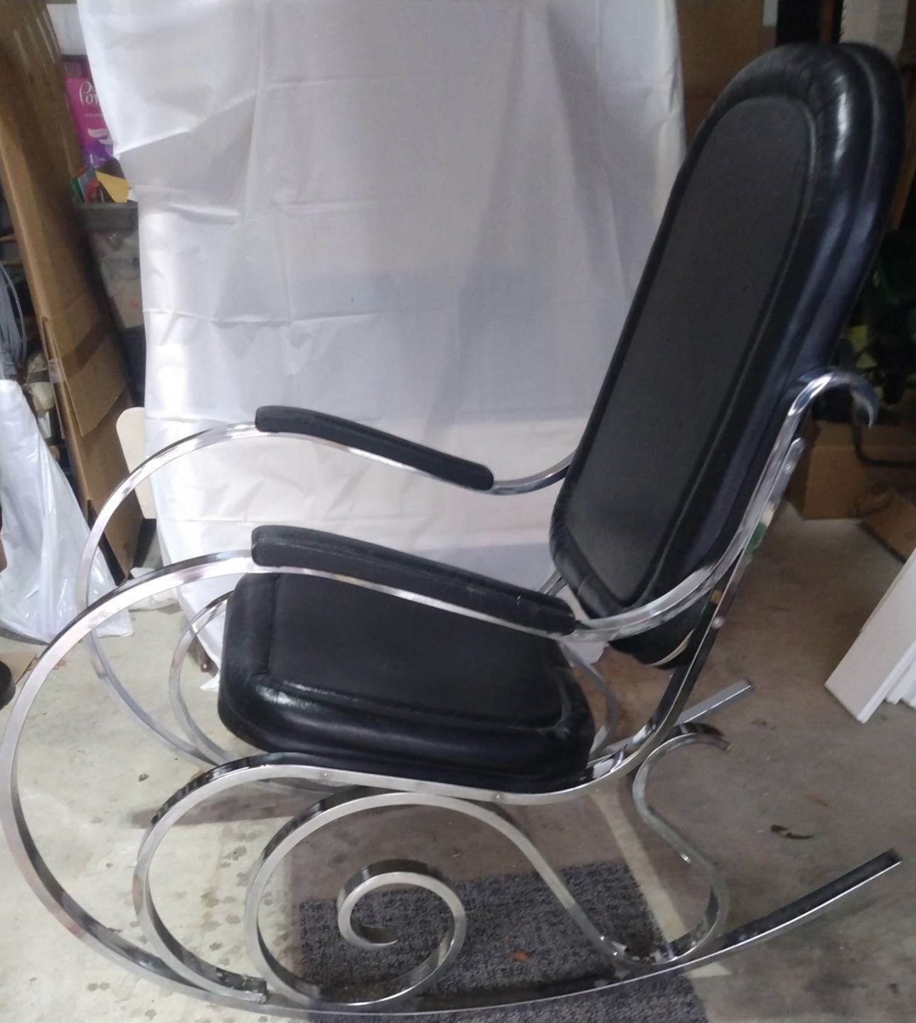VINTAGE RETRO C.1970 CHROME N BLACK LEATHER ROCKING CHAIR