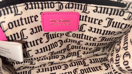 PINK JUICY COUTURE