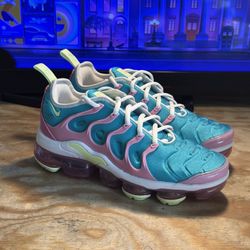 WMNS Nike VaporMax Plus ‘Easter’