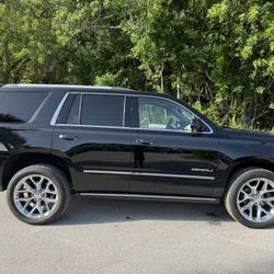 2017 CADILLAC XT5 LUXURY *ONLY 83,000 MILES* CLEAN CARFAX* WARRANTY FL  *ONLY 104,000 MILES  CLEAN FL TITLE  CLEAN CARFAX  BANK FINANCING  6.2L VORTEC