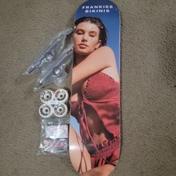 FRANKIES BIKINIS skateboard Complete 