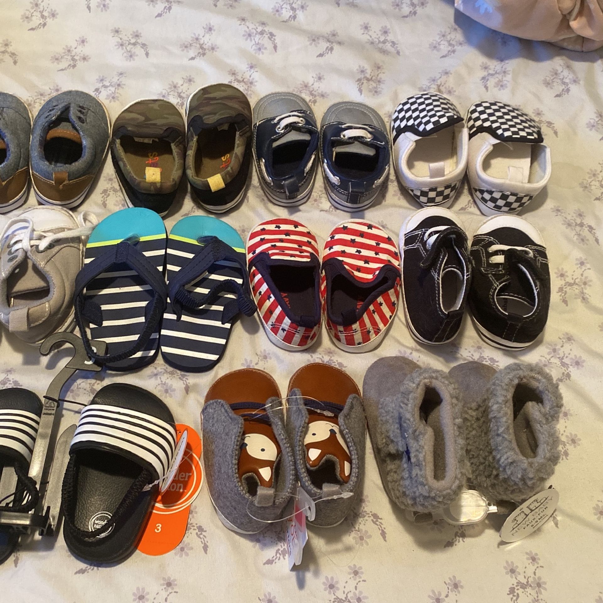 Size 2- 3 Babies Shoes 15.00