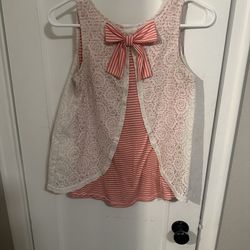 cute women’s top size small