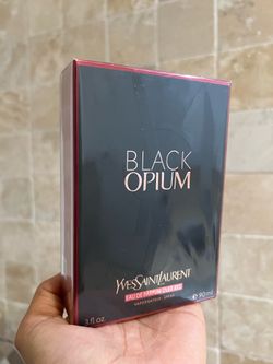 Yves Saint Laurent Black Opium Over Red Perfume