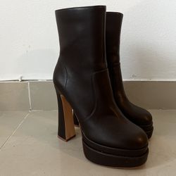 Forever XXI Brown Boots 7.5