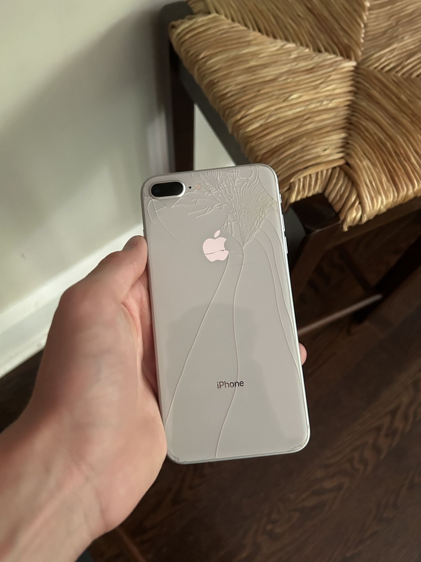 iPhone 8 Plus - For Parts (Send Offer)