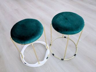Brand New Velvet Vanity Stool. Emerald green. Pack of 2!