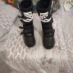 Youth motocross boots